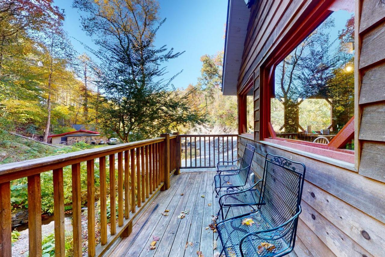 Hotel Dancing Brook à Gatlinburg Extérieur photo